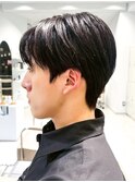 毛流れセンターパート韓国刈り上げツーブロックショートレイヤー