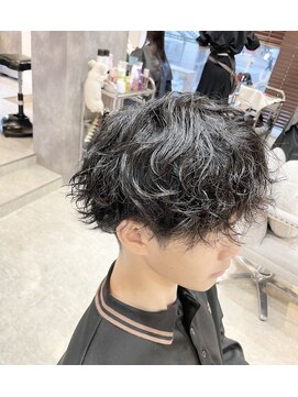 オーセンヘア(AUTHEN.HAIR) メンズマッシュ×波巻きパーマ