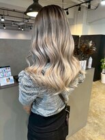 メリー オオサカ(Merly Osaka)&nbsp;white silver balayage