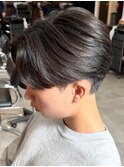 MEN’S HAIR/サーフカール/刈り上げセンターパート/齊藤大樹