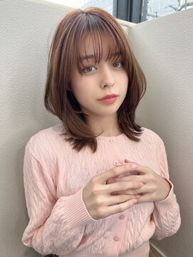 マリアバイアフロート(Maria by AFLOAT) 添ミディアムレイヤーカットミルクティーブラウンシャギーウルフ