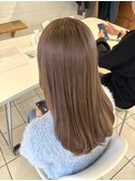 ミルクティーベージュ