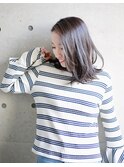 ふんわりと大人可愛いミディアムスタイル