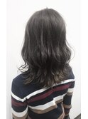 グレージュ×バレイヤージュ×波打ちウエーブ
