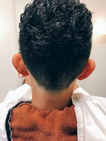 サムソンアンドデリラアンク&nbsp;【バーバー風フェード刈り上げ】