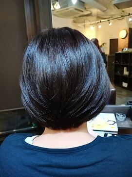 ダッチェス(DUCHESS) 【DUCHESS】ツヤっと綺麗にまとまるマッシュボブ