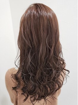 ルッカヘアガーデン 鶴ヶ島店の写真/ナチュラルで柔らかく見える”透明感カラー”で憧れの大人Styleへ―。[ルッカヘアガーデン 鶴ヶ島/一本松]