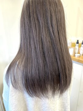 ジジ フィーカ 佐野(Gigi fika) グレージュ