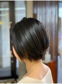 ショートカット/20代30代40代/黒髪/グラデーション/ショート/