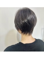 ボンドヘアー(Bond hair)&nbsp;“グラデーション”x“レイヤー”ショートボブ ♪