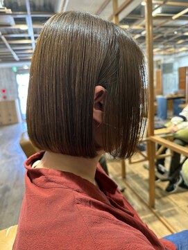 クラップス 京急富岡(CLAPS) 大人マッシュショート丸みショート黒髪ショートベリーショート