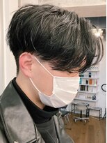 センターパートニュアンスパーマワンカールパーマ韓国コンマヘア