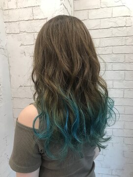アジールヘア 所沢プロペ通り店(agir hair) シアーカラー姫カットカールターコイズブルーグラデーション所沢