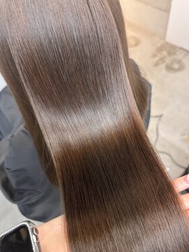 フォンズ(FONS) 赤みなしベージュカラー学割