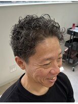 クルム(KURUMU)&nbsp;オールバックパーマ/ハードパーマ/強めパーマ/極道パーマ