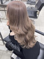 クヴェルアンドコー(Kvell&Co.)&nbsp;ブリーチ1回ミルクティーベージュ♪