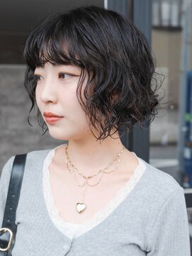 ウルト(ult) 切りっぱなしウェーブパーマ