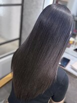 エミリー(Emily)&nbsp;ロング