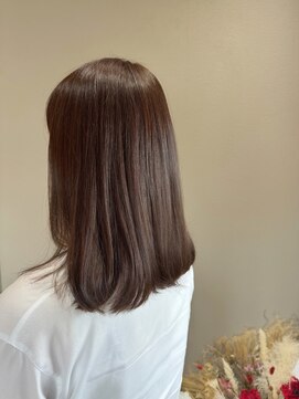 ナゴ(nago.) 艶感モカラベージュ