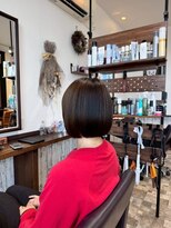 ゴデーレ(GODERE) 扱いやすさ◎艶ストレートボブが映える上品な丸みシルエットヘア