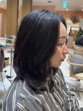 トリコ アヴェダ ららテラス北綾瀬(tricot AVEDA) レイヤーカット/ニュアンスレイヤー/艶髪/ミディアムヘア/北綾瀬