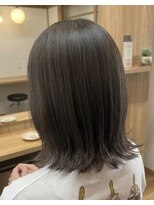 トゥ ルーチェ(tu.luce) 【水口】レイヤーボブ 外はねのスタイル