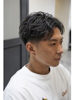 ルシードスタイルアートラッシュ(LUCIDO STYLE ARTRUSH) 大人フェザーパーマ×センターパート