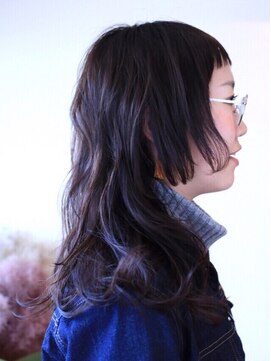 ツイギー 宮西店(TWiGGY) 【個性的なロングスタイル】