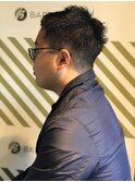 大人の刈り上げスタイル【BARBER-BAR】