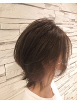 ブリッジ バイ ヘアステージナウ(BRIDGE by hair stage now)&nbsp;レイヤーボブ＆イヤリングカラー