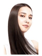 化粧品登録の最高の薬剤で毛先まで潤ったダメージレスでシルクのような柔らかい自然な仕上がりに感動◎