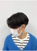*大人っぽくて柔らかいセンターパートスタイル*