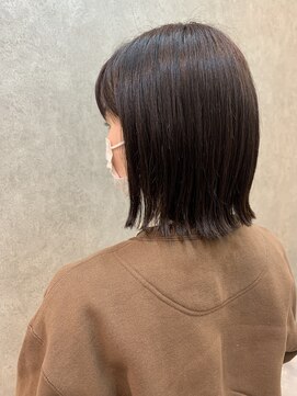 エニル(enil) ＊切りっぱなしボブ×外ハネ