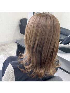 エル(elle.) beige color