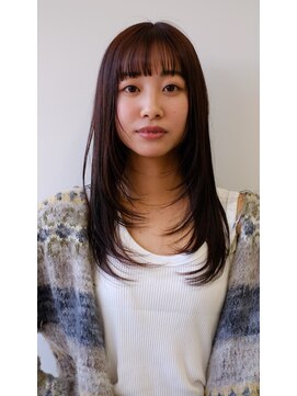 スリーマーク(THREE mark) レイヤーロング 小顔カット艶髪ピンクカラーラベンダー 髪質改善