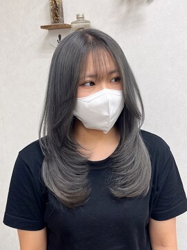 リングバイモアムー(Ring by Moremuu) レイヤーブリーチ