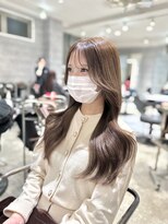 アクション 心斎橋店(ACTION)&nbsp;レイヤーカット　韓国ヘア　くすみベージュ　顔まわりカット