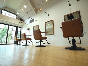 リリアン(Lillian)の写真/大人女性がゆったりと過ごせるプライベートサロン◇あなただけのサロンタイムをお楽しみください…*