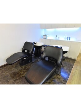 全メニューにマイクロバブル洗浄使用☆頭皮の汚れを落とし、極上の癒しを体験！髪も心も癒される♪