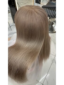 ラピス 渋谷本店(Lapis) ミルクティーベージュ