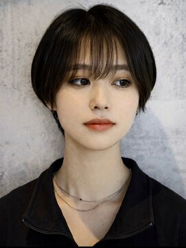 コレハ トレス 日野(CoReha tores) 【ショート×インナーカラー】横山