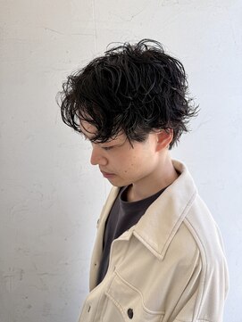 ジュエ ヘアー デザイン(Jue hair design) 無造作シャドウパーマ/センターパート/20代/知立