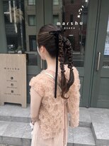 マーシュ(marshu) 編みおろしお呼ばれヘア!
