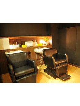 忙しくてなかなかサロンに行けない方に☆お子様連れの来店もＯＫだから主婦の方もおくつろぎ頂けます♪