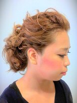 ロジック&nbsp;華やかルーズアップスタイル