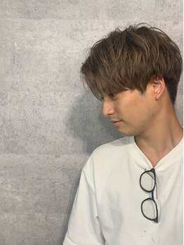 ロッソ(ROSSO)の写真/男性スタイリスト目線でシーンに合わせたスタイル提案が◎ON/OFFでも決まるスタイルは【ROSSO】へ★