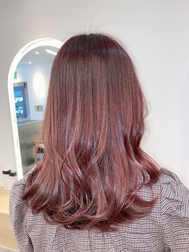 ジーナ セントラル銀座(Zina) 小顔オリーブカラーボブルフハイライトカラークールショート