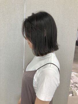 ルヴェール(Le Vert) 外ハネボブ × 地毛風カラー