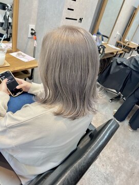 アイスプロドバイブルーム 木更津店(ice prod by bloom) ミディアムヘア/デザインカラー/フェイスフレーミング/木更津