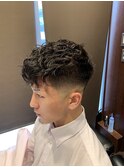 スパイラルスペインカールスキンフェード/大宮/バーバー